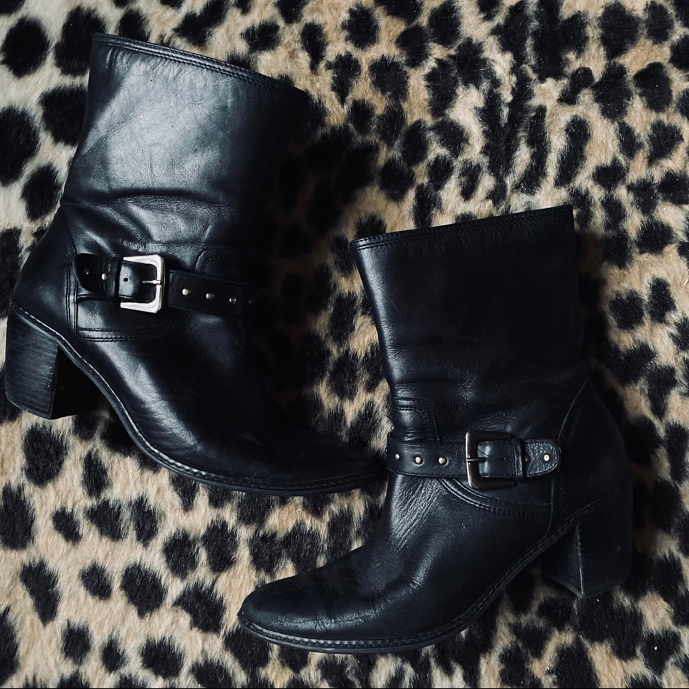 Anne Klein black Brier Moto ankle boots